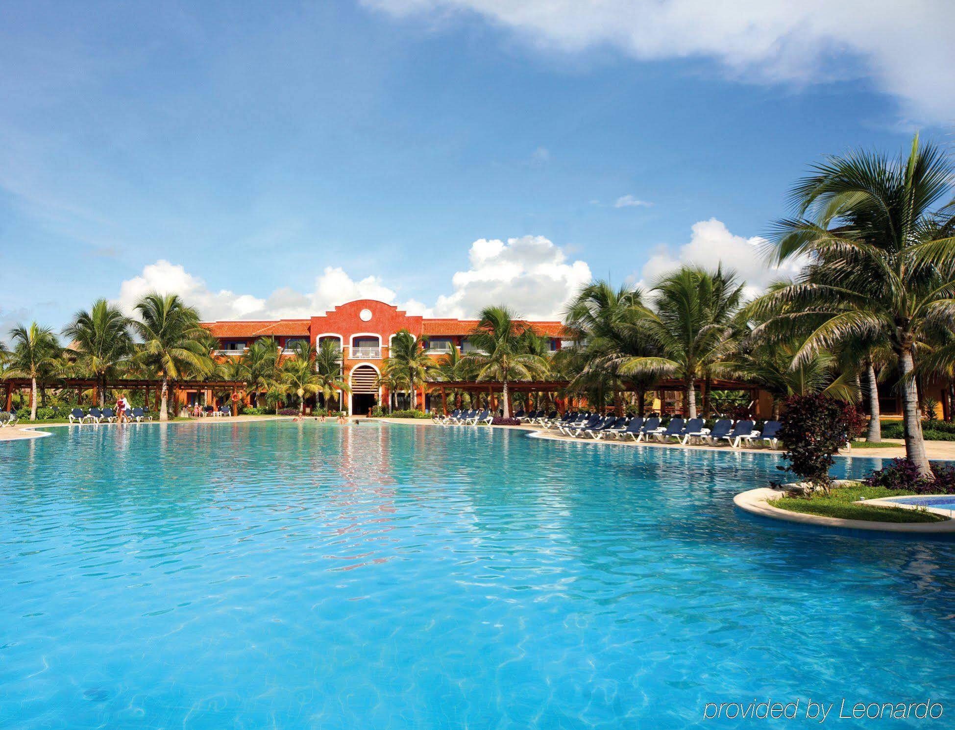 Barcelo Maya Colonial Xpu Há Esterno foto